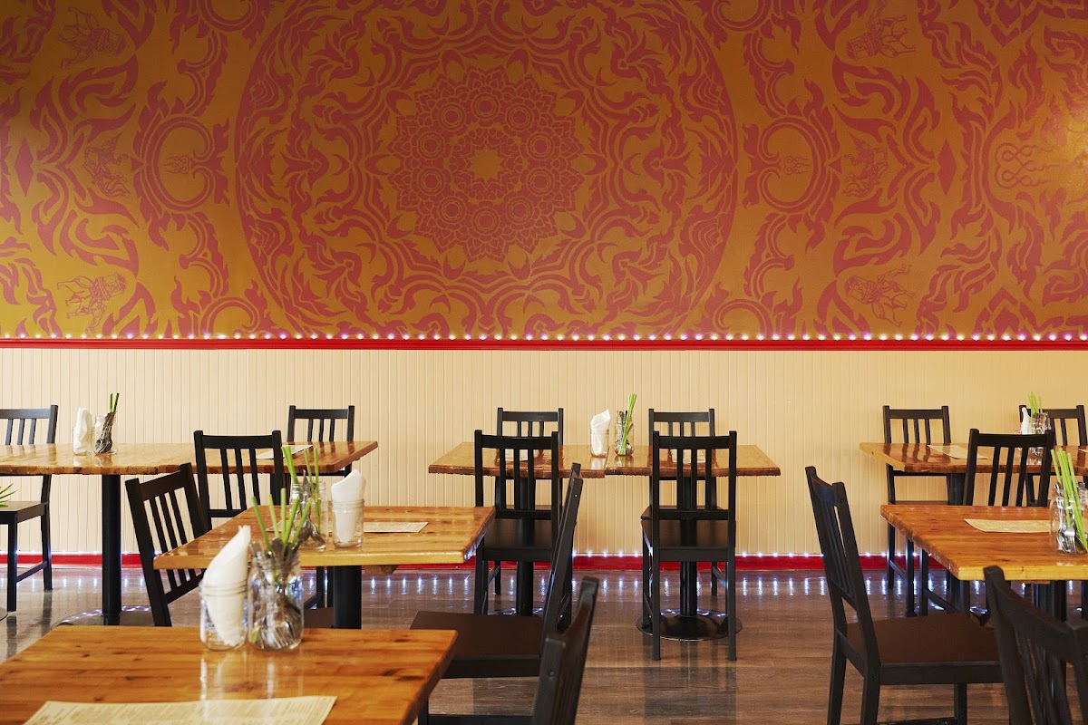 Sunee Thai And Lao Kitchen